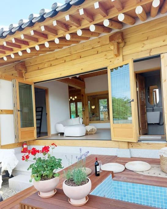 Gyeongju Hanok Sohwa Екстер'єр фото