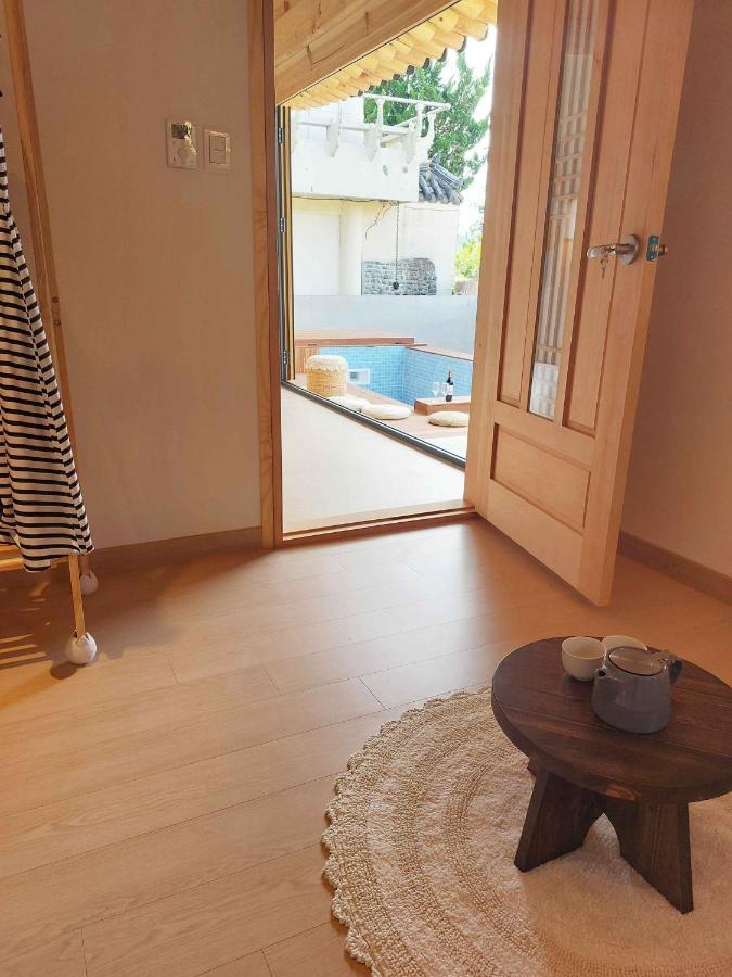 Gyeongju Hanok Sohwa Екстер'єр фото