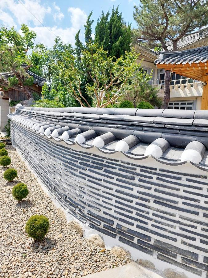 Gyeongju Hanok Sohwa Екстер'єр фото